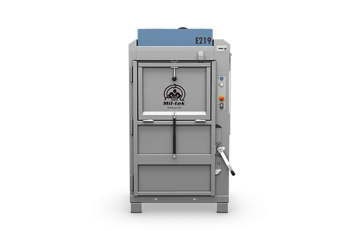 E219 electric cardboard and plastic baler 01 UK