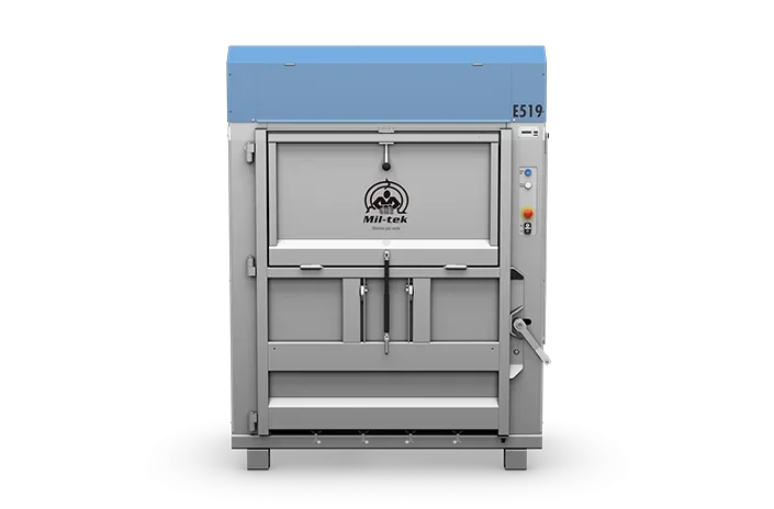 E519 electric cardboard and plastic baler 01 UK